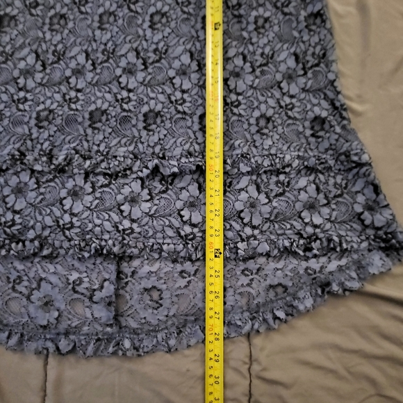 🏷Michel Studio 2XL beautiful blue/black sleeveless lace tank top blouse - Picture 6 of 6